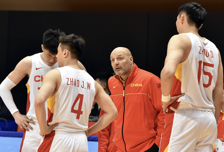 关于安徽男篮追平对手，士气高昂表现不俗的信息