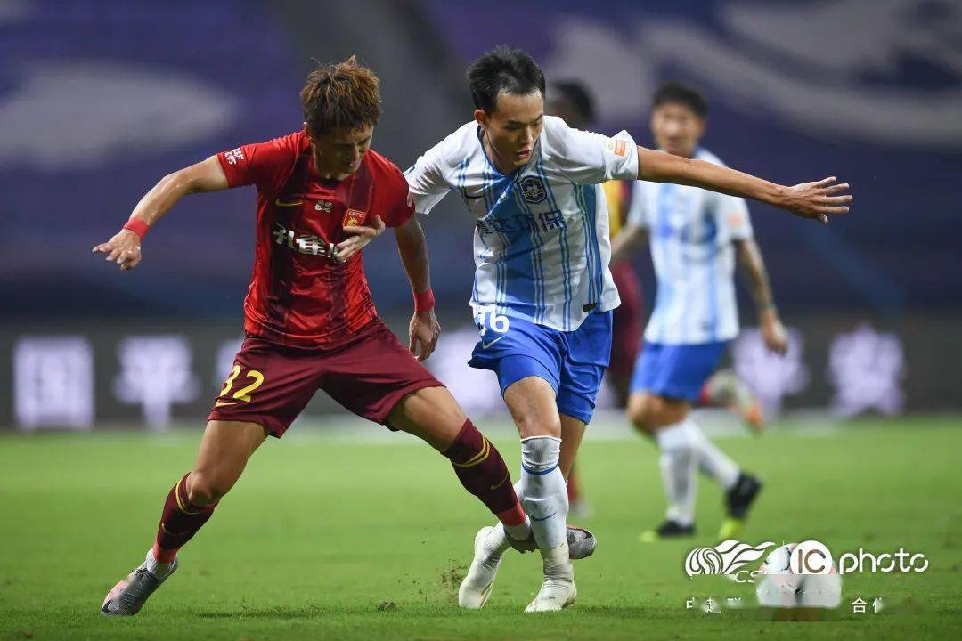 天津泰达客场大胜河北华夏幸福，反超征途