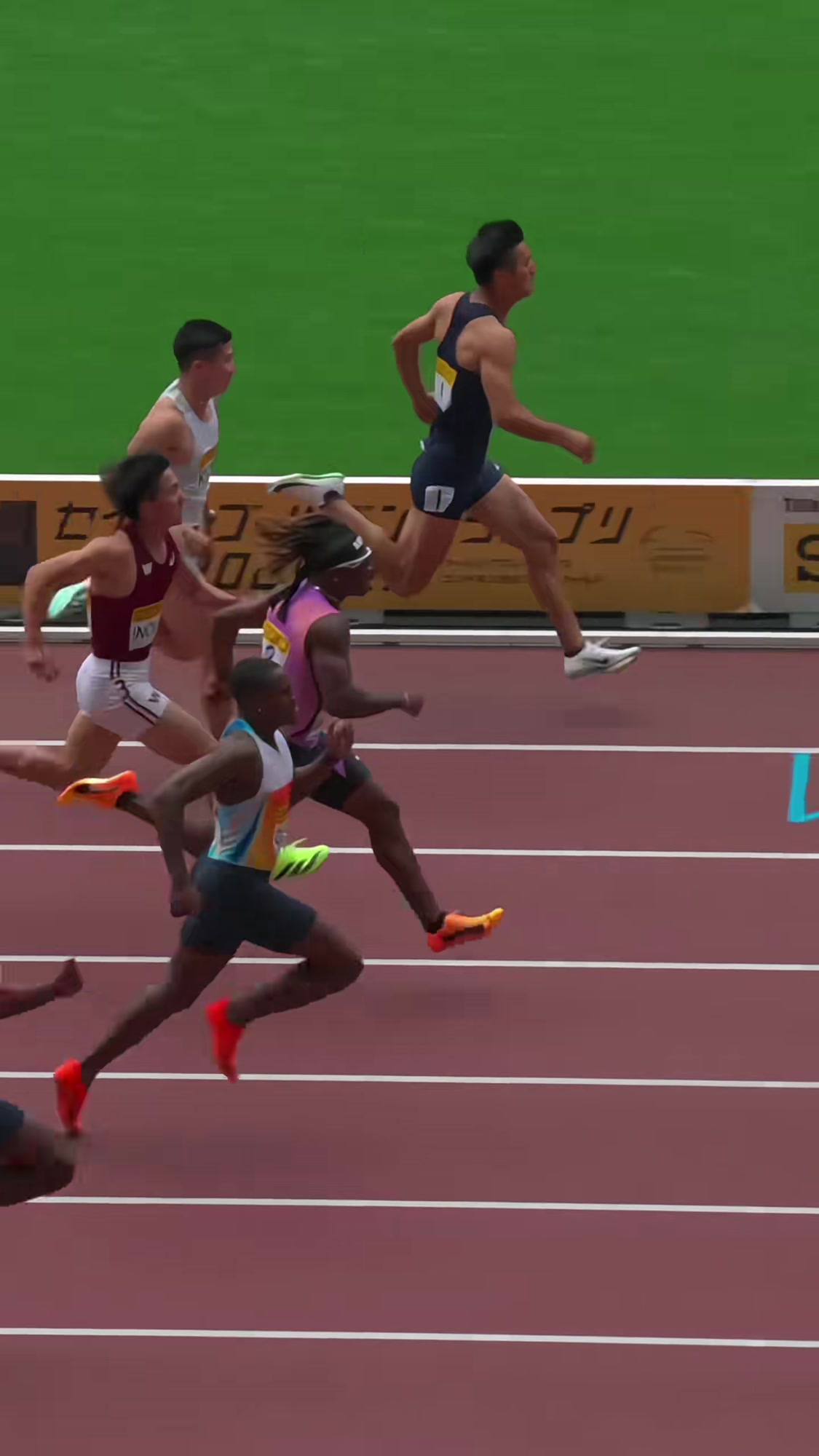 田径比赛等名将争相上场展现实力