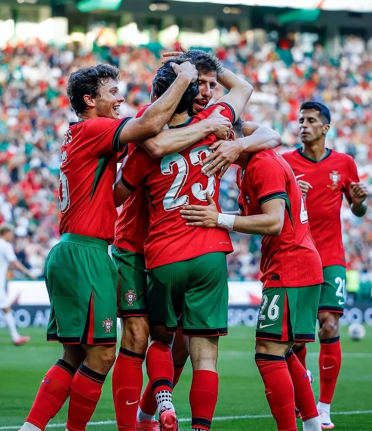 克罗地亚队在乒乓球比赛中击败对手