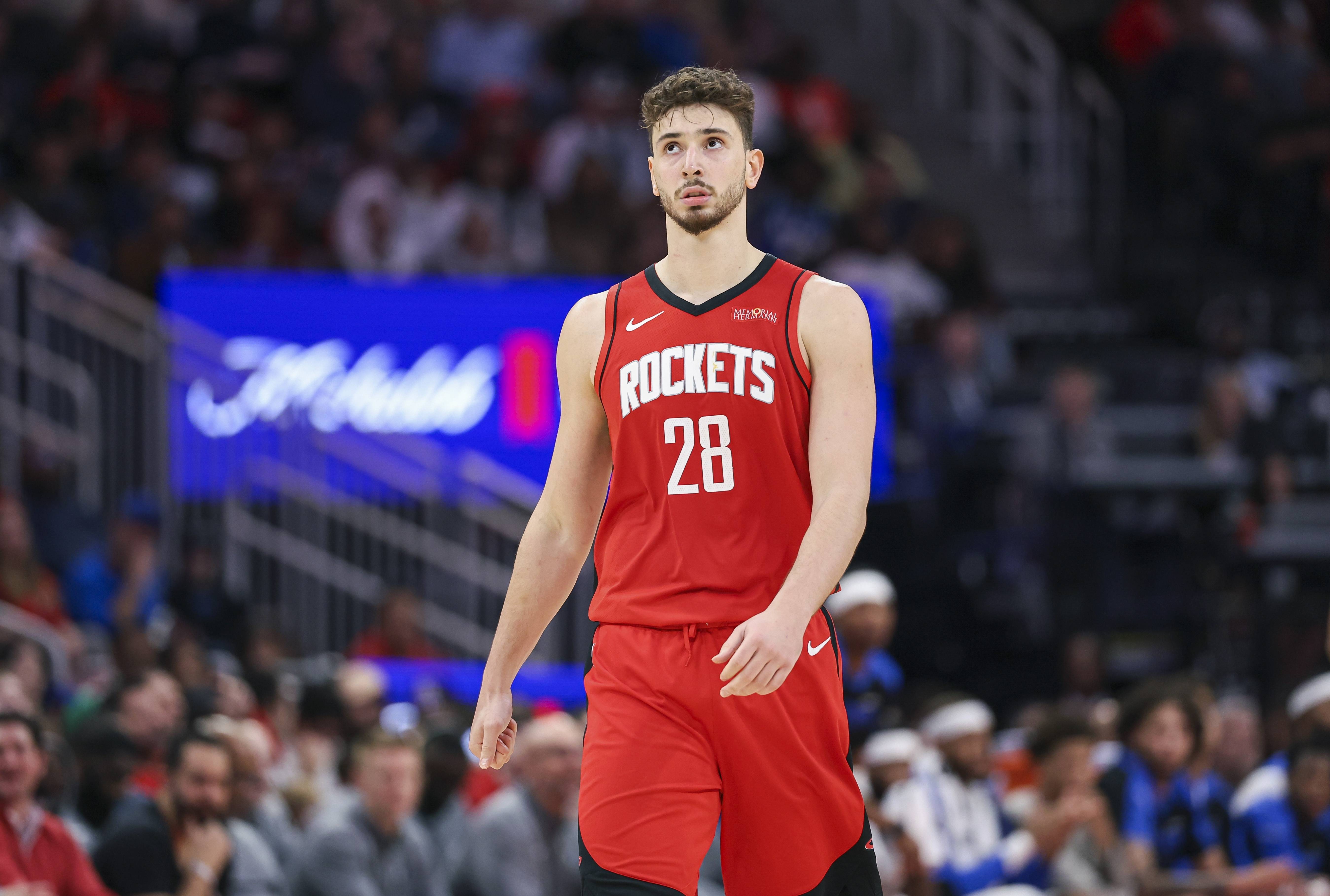 火箭主场击败篮网，近期状态亮眼